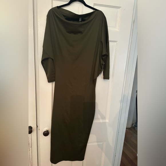 Loft 324 Slouchy Off Shoulder Army Green Midi Dress - Picture 3 of 10